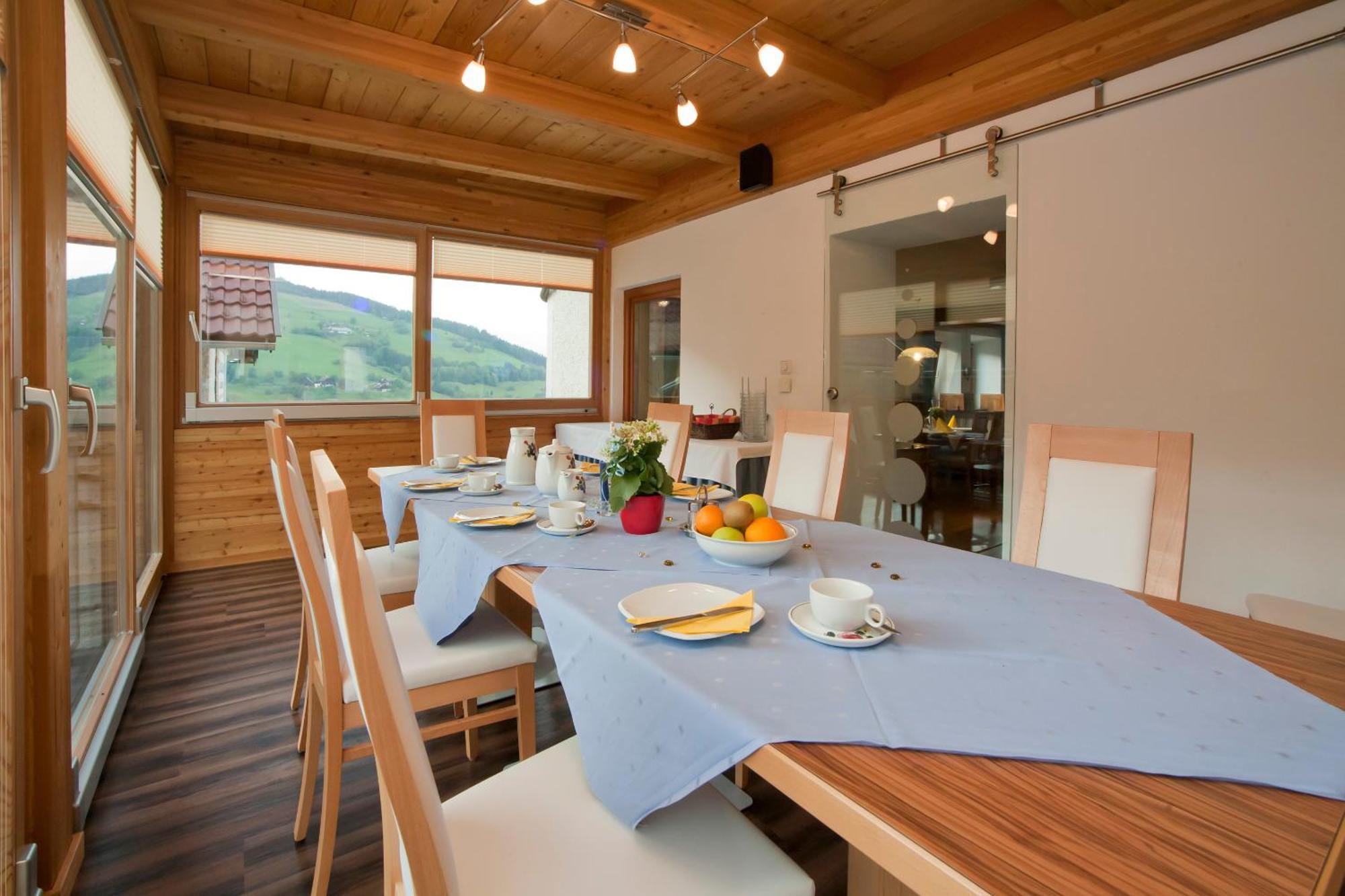 Sportbauernhof - Gasthaus Hochalmblick Krems in Kaernten Εξωτερικό φωτογραφία