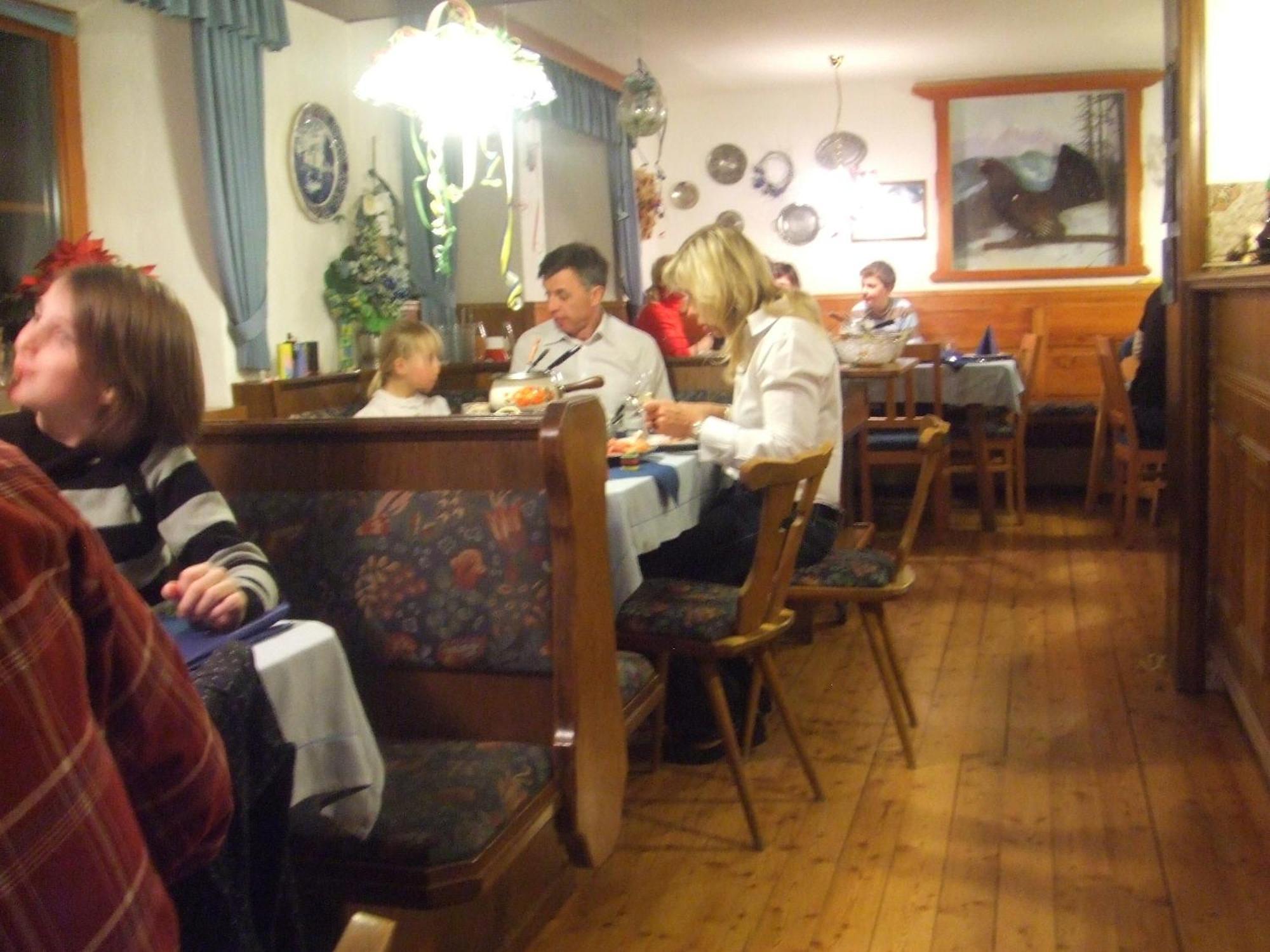 Sportbauernhof - Gasthaus Hochalmblick Krems in Kaernten Εξωτερικό φωτογραφία
